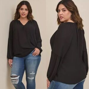 Torrid Georgette Puff Sleeve Peasant Blouse - Black - Size 2